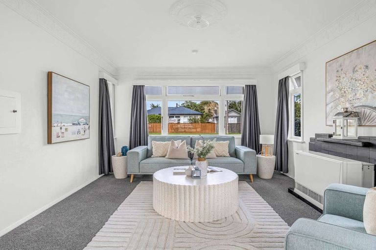 Photo of property in 18 Dudley Street, Levin, 5510