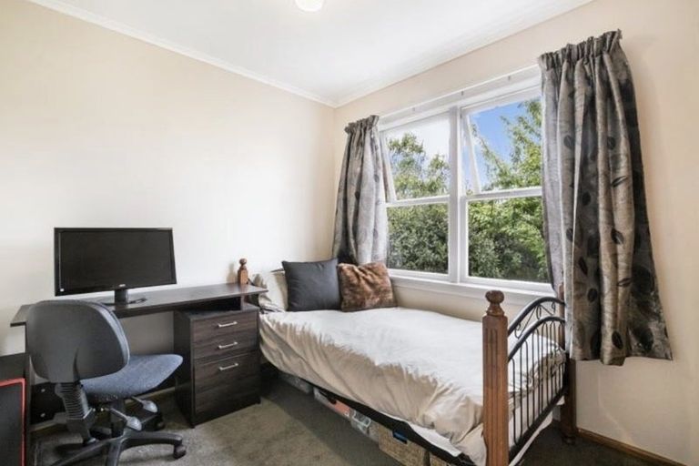 Photo of property in 1/37a Mcintyre Road, Mangere Bridge, Auckland, 2022