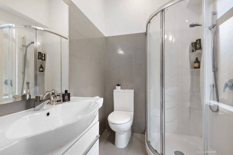 Photo of property in 28u4 Hobson Street, Thorndon, Wellington, 6011