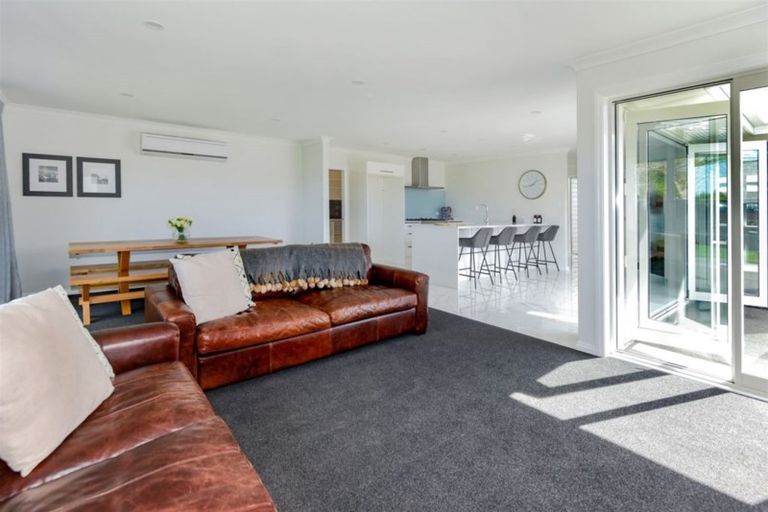 Photo of property in 71 Farthing Drive, Prebbleton, 7604