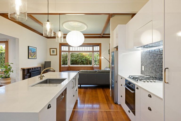 Photo of property in 120 Nixon Street, Hamilton East, Hamilton, 3216