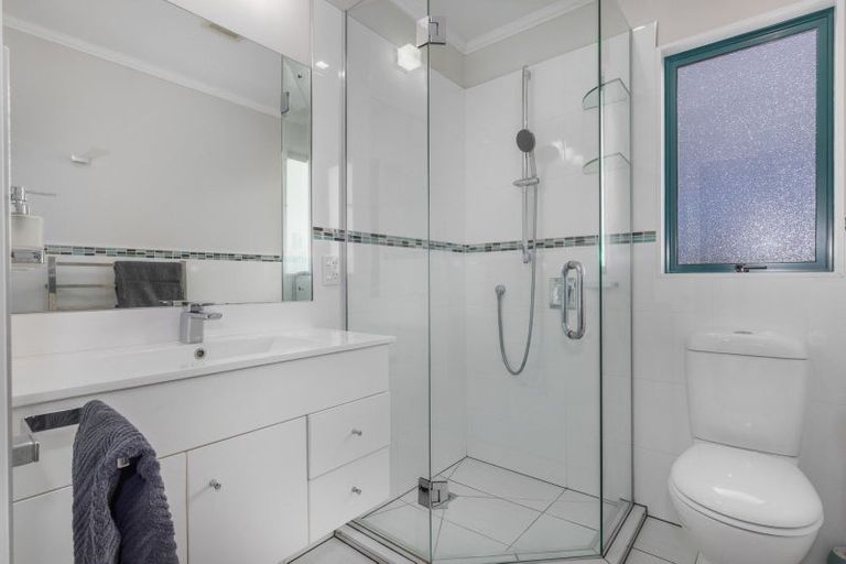 Photo of property in 143 Eskdale Road, Papakowhai, Porirua, 5024