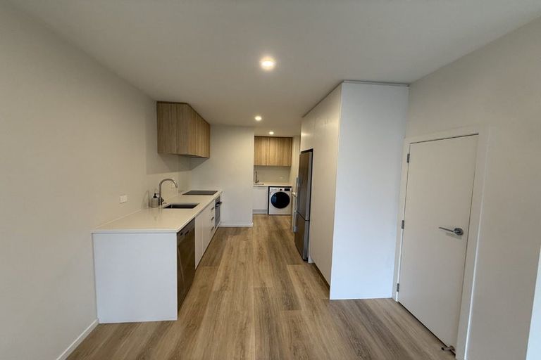 Photo of property in 2/35 Sladden Street, Naenae, Lower Hutt, 5011