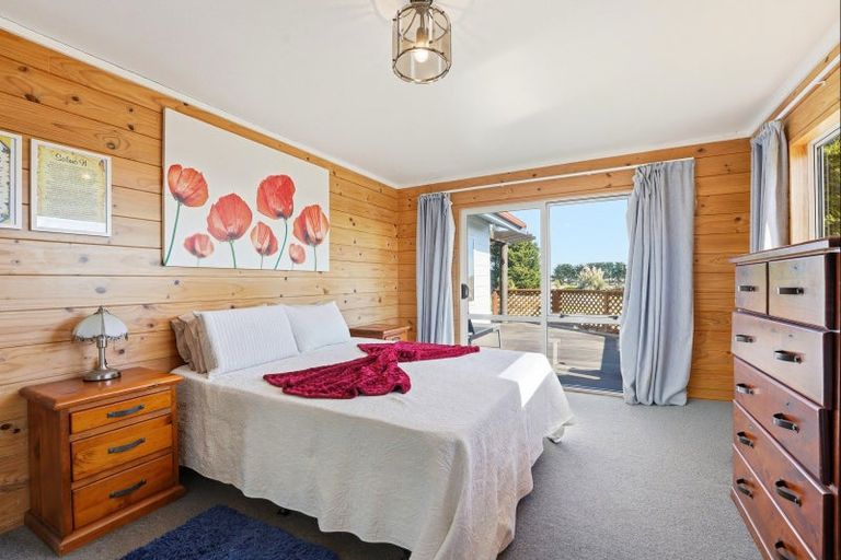 Photo of property in 41 Rangiotu Road, Himatangi, Palmerston North, 4477