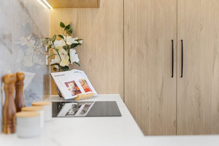 Photo of property in 111 Tributary Parade, Karaka, 2578