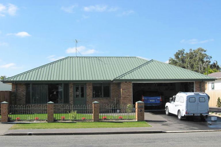 Photo of property in 19 Grey Street, Ashburton, 7700