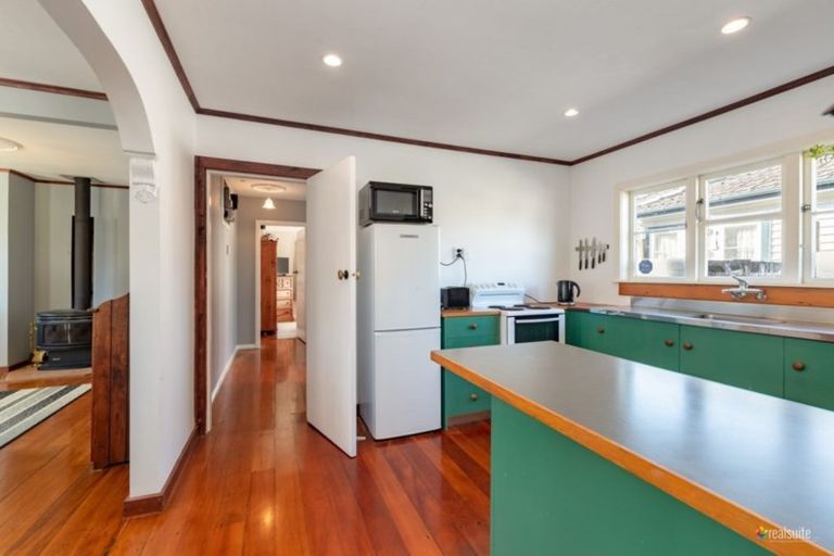 Photo of property in 80 Main Road, Wainuiomata, Lower Hutt, 5014