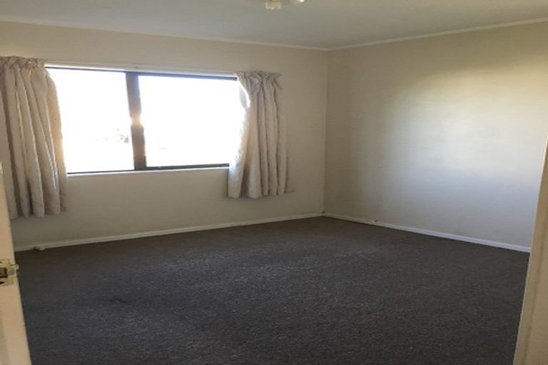 Photo of property in 1/25 Solveig Place, Randwick Park, Auckland, 2105
