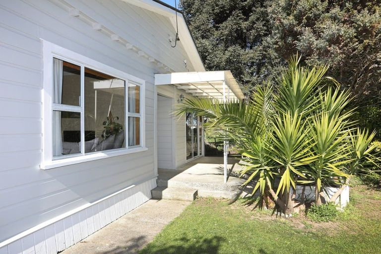 Photo of property in 46 Bridge Street, Bulls, 4818