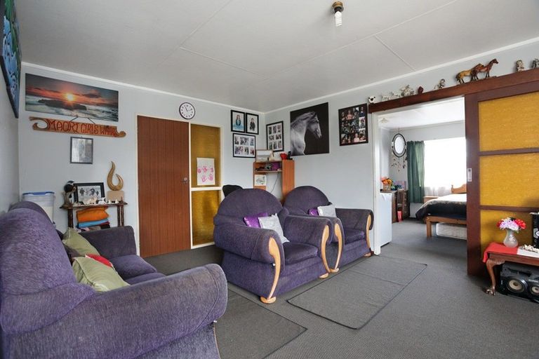 Photo of property in 36 Potaka Street, Marton, 4710