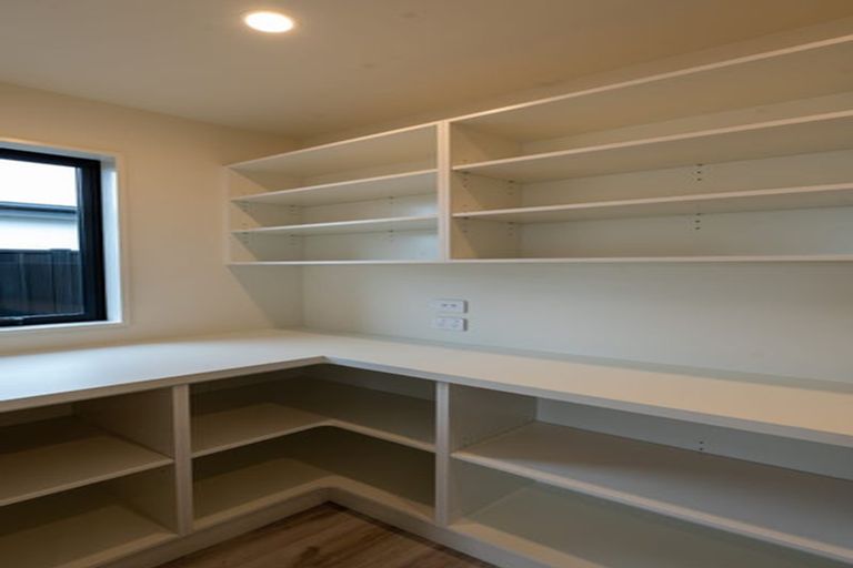 Photo of property in 48 Mcgarry Drive, Kaiapoi, 7630