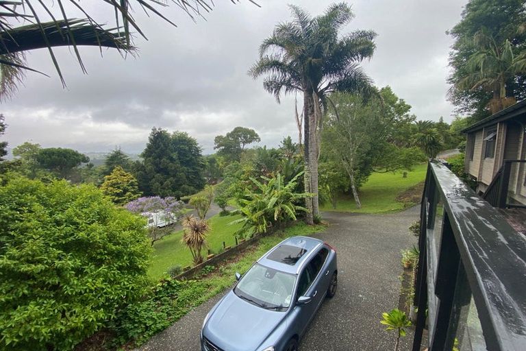 Photo of property in 18 Laingfield Terrace, Laingholm, Auckland, 0604