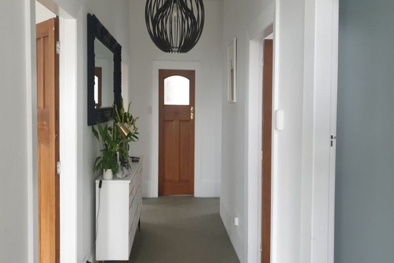 Photo of property in 132 Innes Road, St Albans, Christchurch, 8052