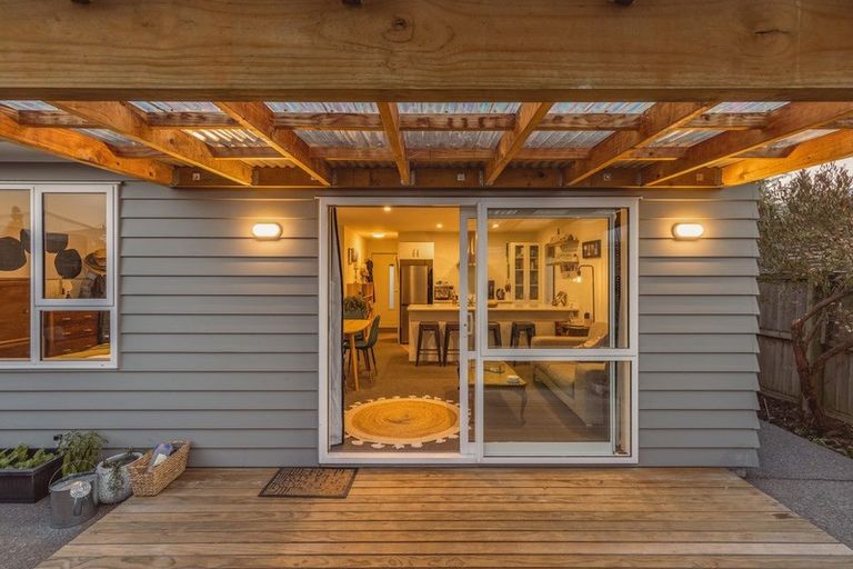 Photo of property in 4/163 Edgeware Road, Edgeware, Christchurch, 8013