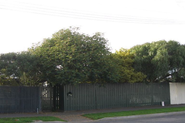 Photo of property in 1/71 Estuary Road, New Brighton, Christchurch, 8061