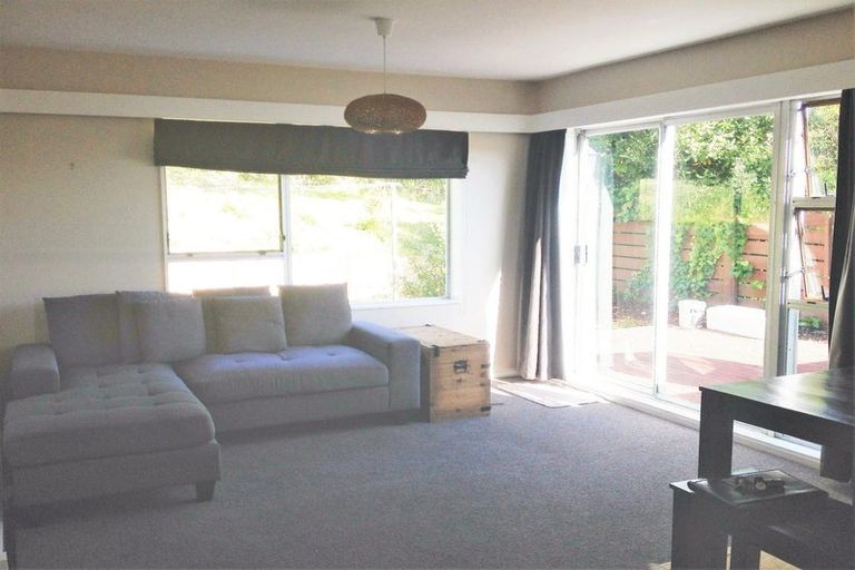 Photo of property in 24b Caesars Place, Churton Park, Wellington, 6037