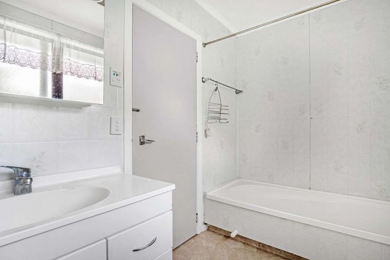 Photo of property in 36 Domett Street, Kawerau, 3127