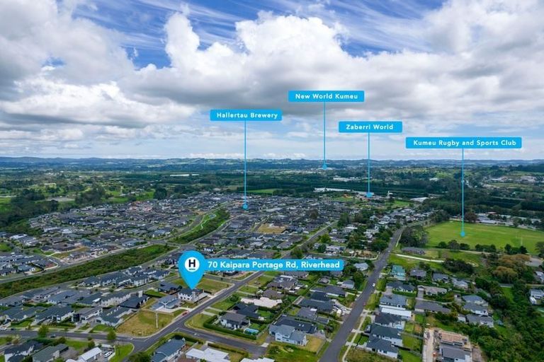 Photo of property in 70 Kaipara Portage Road, Riverhead, 0820