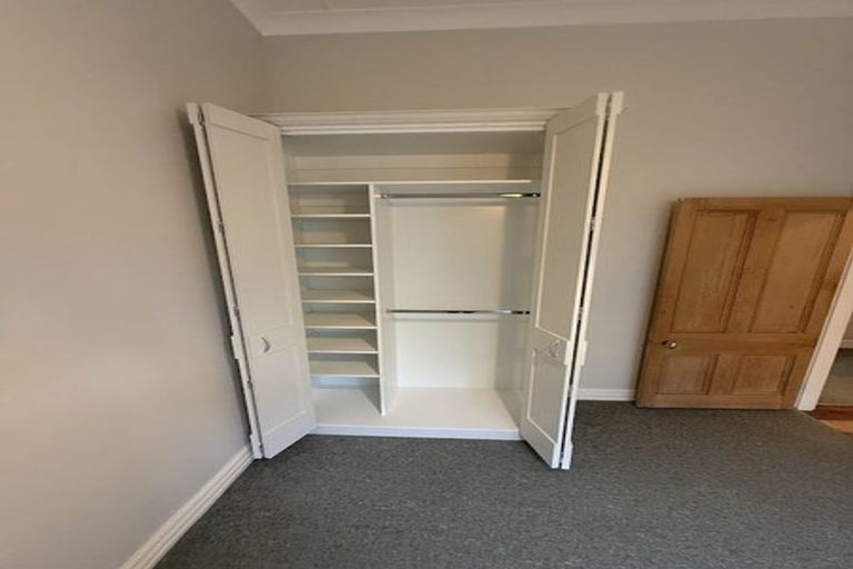 Photo of property in 28 Bay Street, Petone, Lower Hutt, 5012