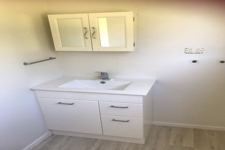 Photo of property in 664 Kaitemako Road, Welcome Bay, Tauranga, 3175