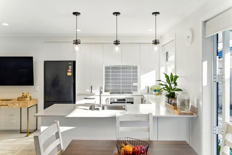 Photo of property in 14 Toi Place, Papamoa, 3118