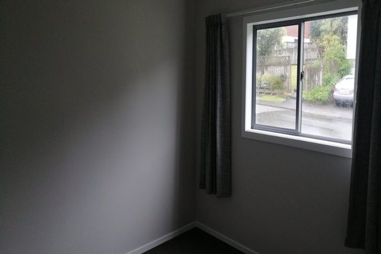 Photo of property in 16 Ceres Crescent, Johnsonville, Wellington, 6037