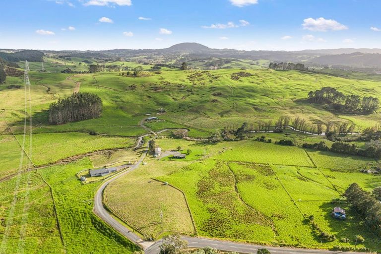 Photo of property in 230 Tavinor Road, Otaika, Whangarei, 0170