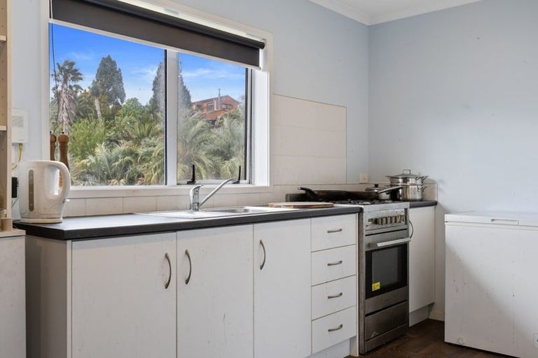 Photo of property in 5j Winiata Street, Brookfield, Tauranga, 3110