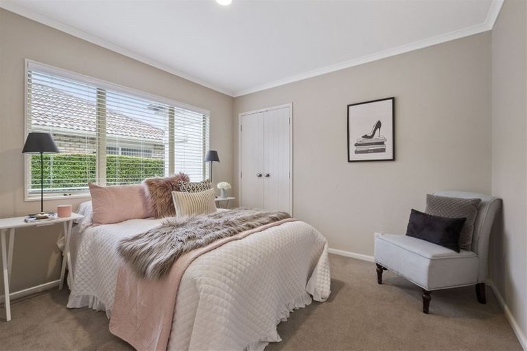 Photo of property in 17 Carousel Crescent, East Tamaki Heights, Auckland, 2016
