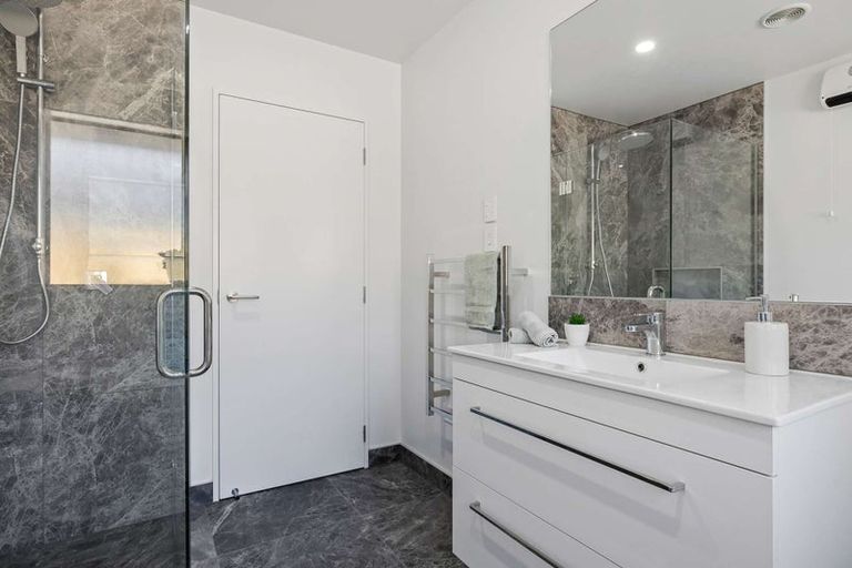 Photo of property in 27 Crossley Avenue, Woodend, 7610