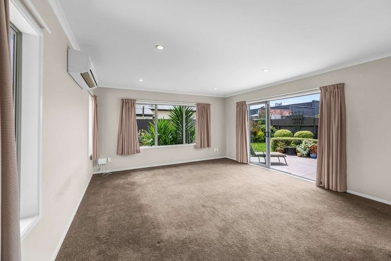 Photo of property in 102a Lumsden Road, Akina, Hastings, 4122