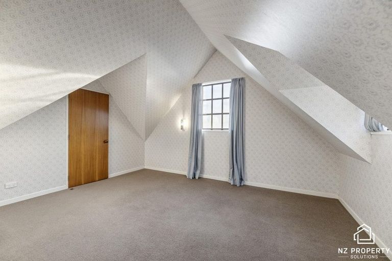 Photo of property in 225 Larnach Road, Waverley, Dunedin, 9013