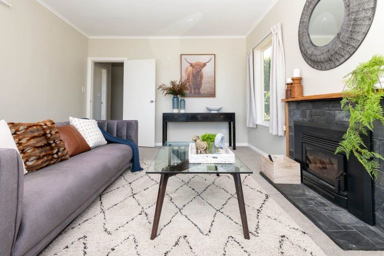 Photo of property in 9 Birch Street, Johnsonville, Wellington, 6037