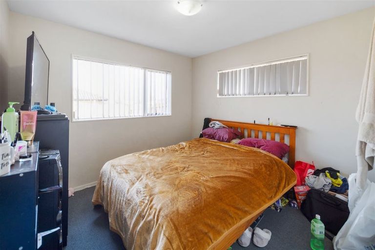 Photo of property in 35 Lachlan Place, Favona, Auckland, 2024