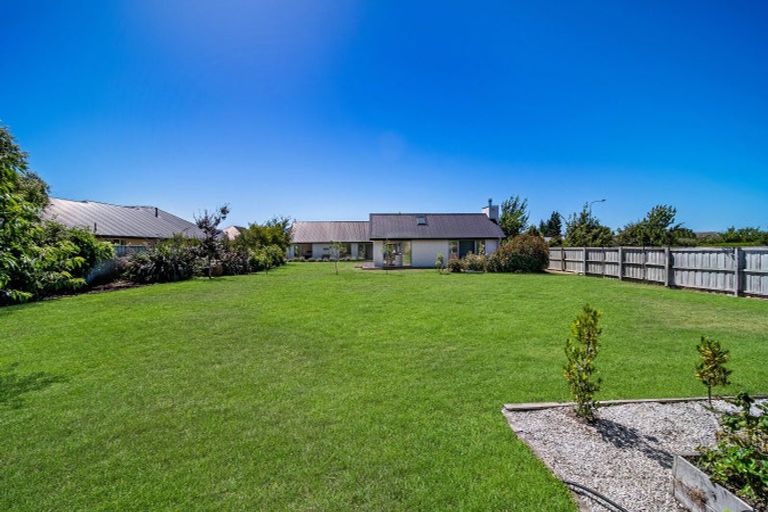 Photo of property in 19 Rossington Drive, West Melton, 7618