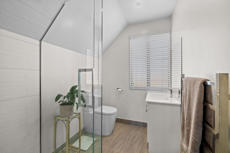 Photo of property in 2 Cataluna Place, Hei Hei, Christchurch, 8042