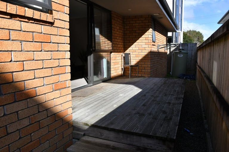 Photo of property in 27u2 Hogan Street, Hamilton East, Hamilton, 3216