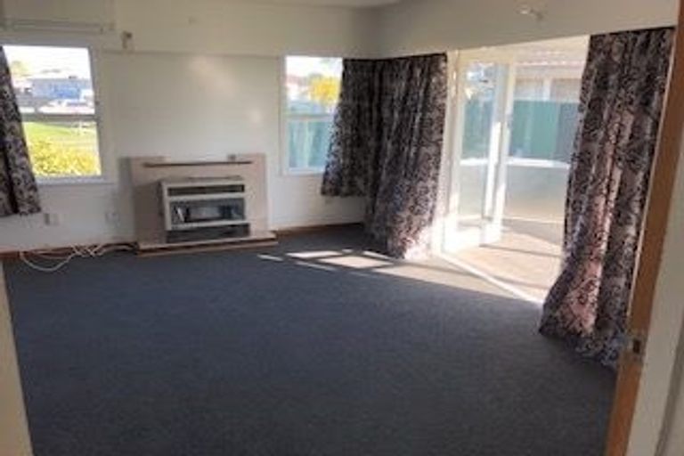 Photo of property in 18 Dinwiddie Avenue, Onekawa, Napier, 4110