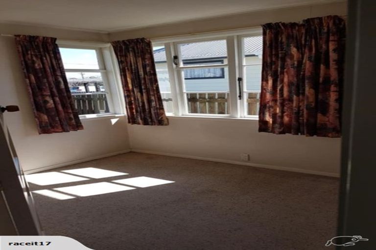 Photo of property in 139 Derby Street, Westport, 7825