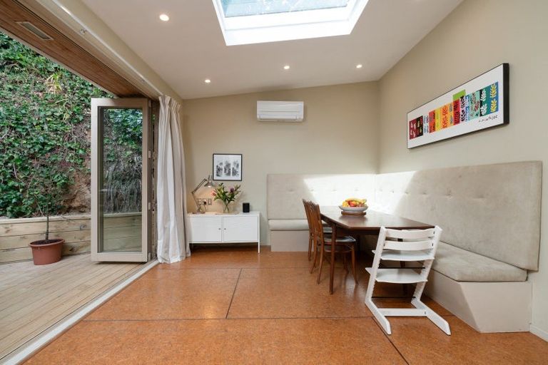 Photo of property in 223 Ohiro Road, Brooklyn, Wellington, 6021