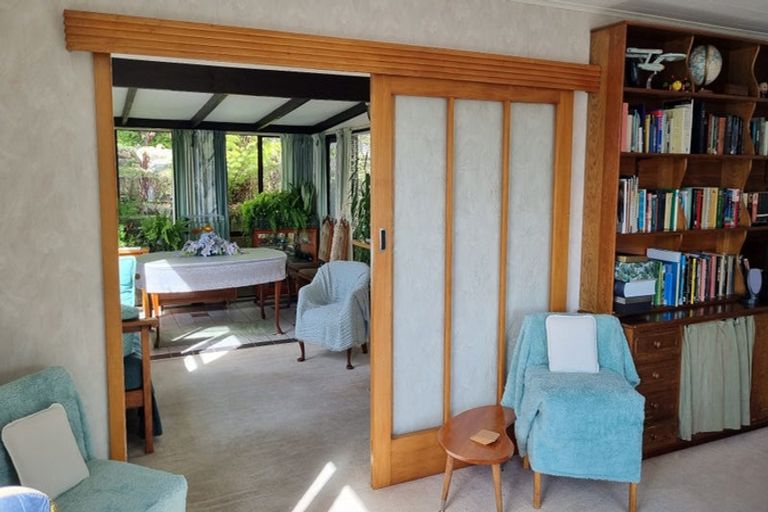 Photo of property in 4 Bella Grove, Naenae, Lower Hutt, 5011