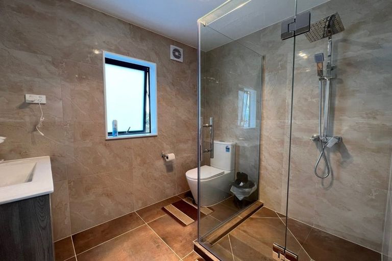 Photo of property in 28d Rogers Road, Manurewa, Auckland, 2102
