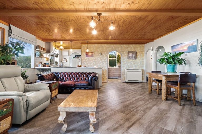 Photo of property in 41 Sheffield Street, Taieri Mouth, Brighton, 9091