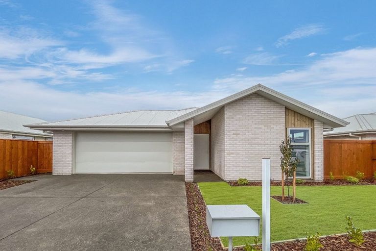 Photo of property in 10 Muldowney Drive, Rolleston, 7614