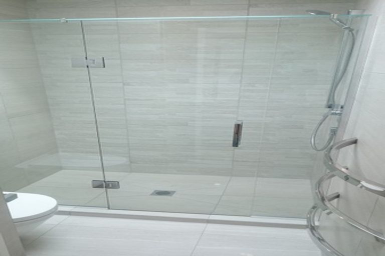 Photo of property in 3a Eltham Road, Blenheim, 7201