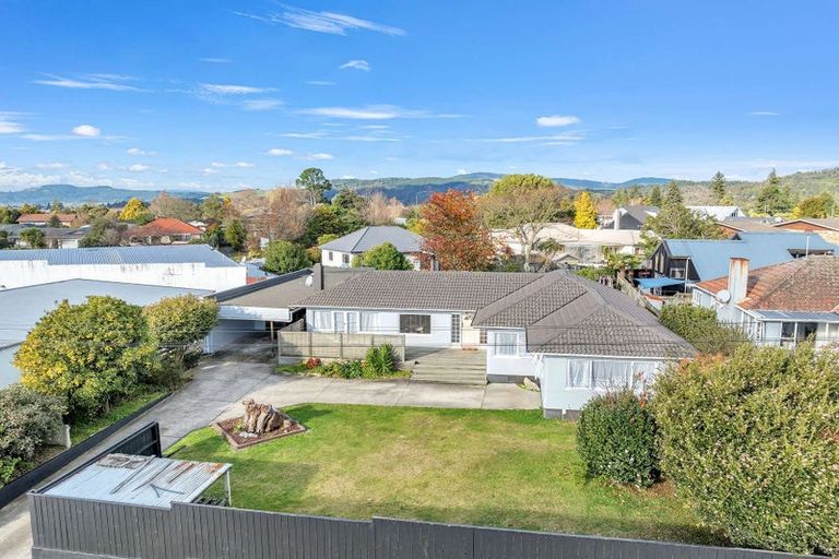 Photo of property in 6 Otonga Road, Springfield, Rotorua, 3015