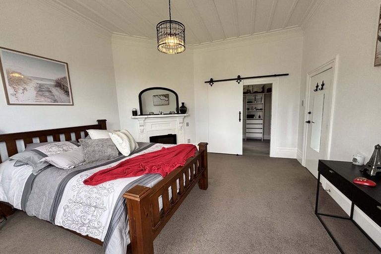 Photo of property in 10a Hereford Street, West End, Palmerston North, 4410