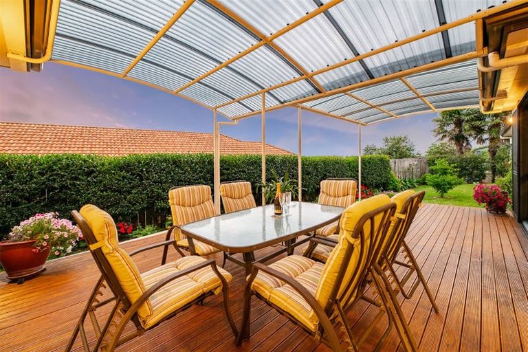Photo of property in 6 Leafield Crescent, Henderson, Auckland, 0612