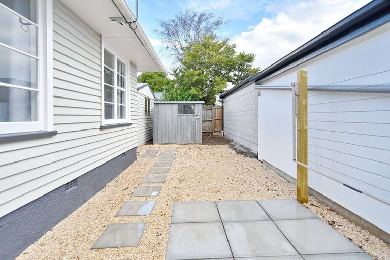 Photo of property in 1/135 Champion Street, Edgeware, Christchurch, 8013
