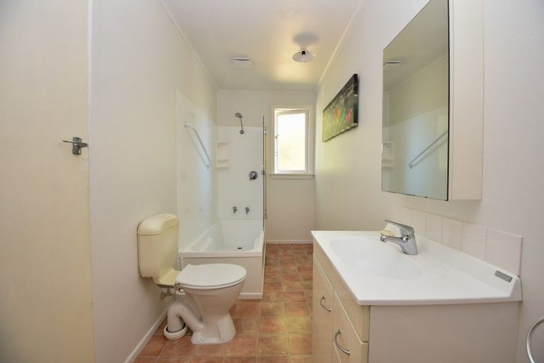 Photo of property in 45 Moroa Road, Tauwharenikau, 5771